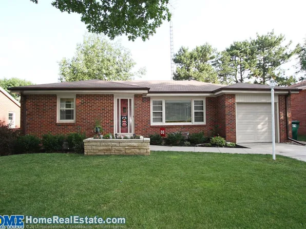 4700 Bryson St, Lincoln, NE 68510