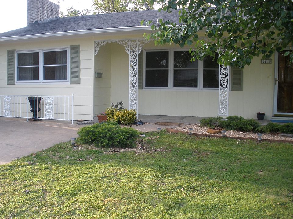 Front Middle of house