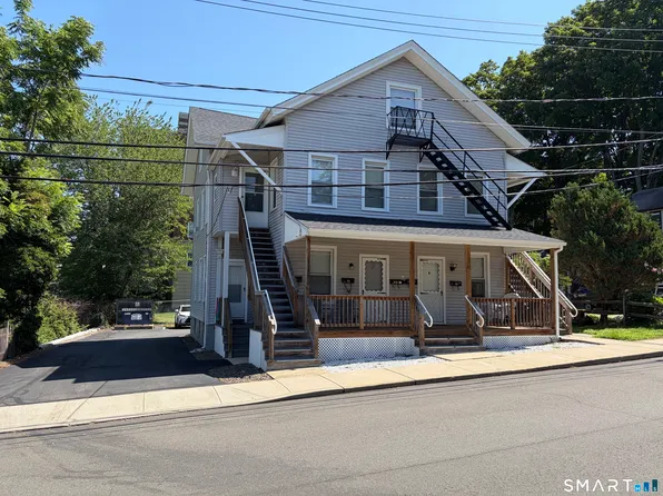 37-39 Hillside Ave, Branford, CT 06405
