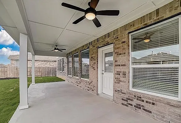 387 Borchers Blvd — Photo 13