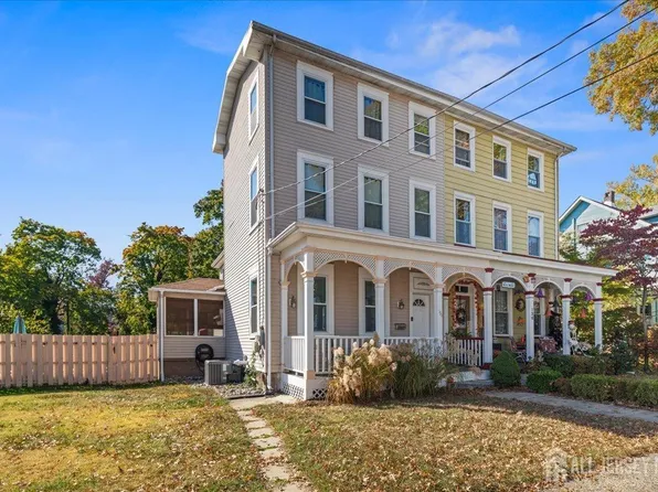 134 Cherry St, Mount Holly, NJ 08060