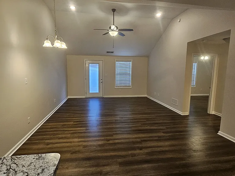 388 Anna Hume Blvd — Photo 8