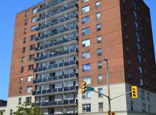 780 Ouellette Ave, Windsor, ON N9A 1C5