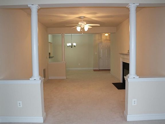 4th image of 13890 Chelmsford Dr APT 212