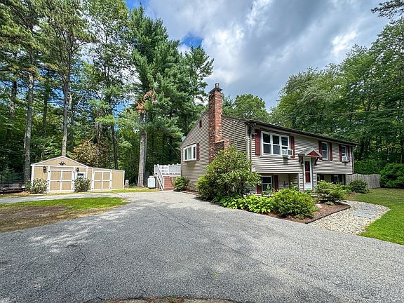 3rd image of 617 Marys Pond Rd