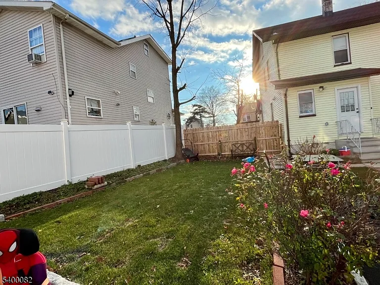 501 Centennial Ave — Photo 21