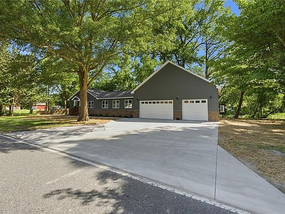 3rd image of 3504 Old Mill Rd