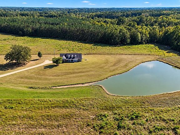 3rd image of 115 Gillon Cir