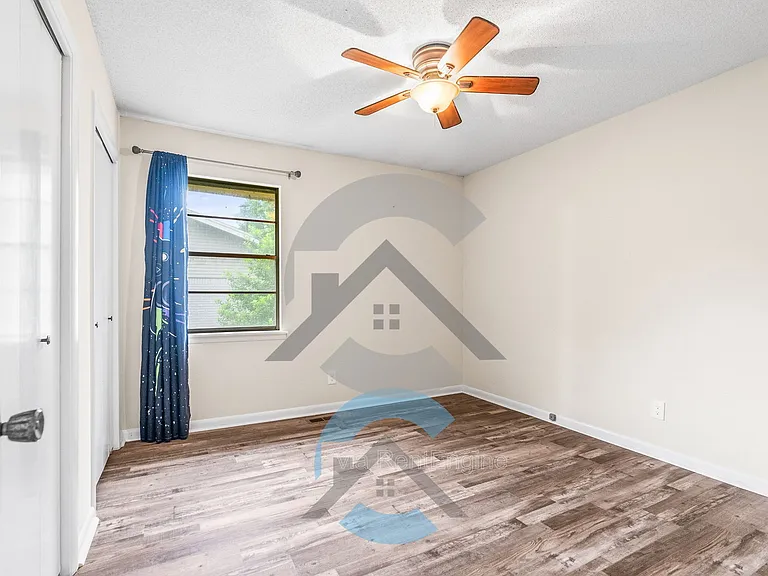 12533 Rivercrest Dr — Photo 10
