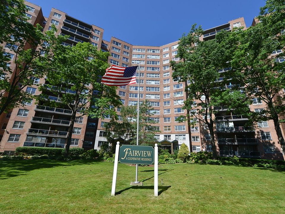 1st image of 6120 Grand Central Pkwy APT A109