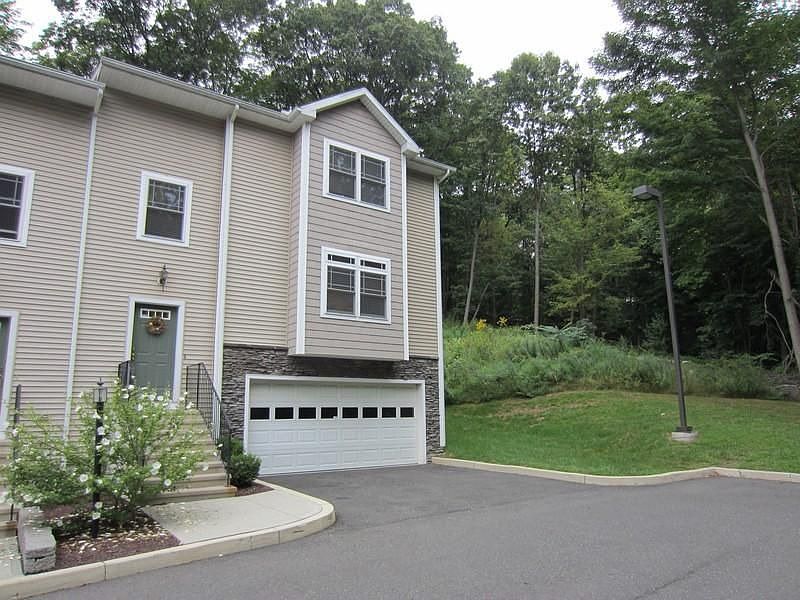 70 Stetson Place