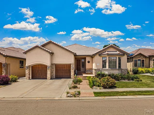 4403 Porta Fina Dr, Pueblo, CO 81001