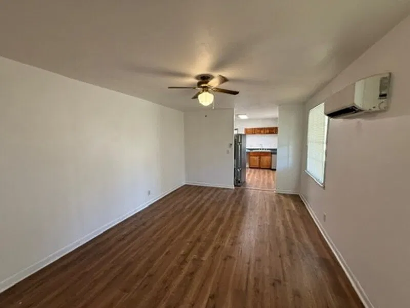 1 bed, 1.0 bath, 700 sqft, $1,395 — Photo 3