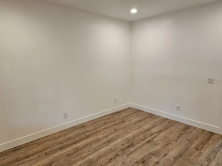 431 Jasmine Ave — Photo 11