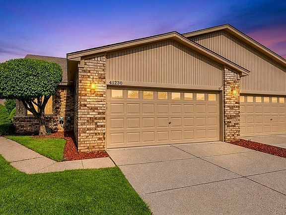 2nd image of 41230 Whispering Oaks Dr