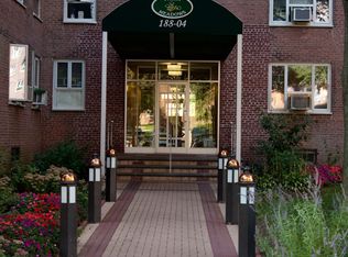 188-02 64th Ave, Fresh Meadows, NY 11365