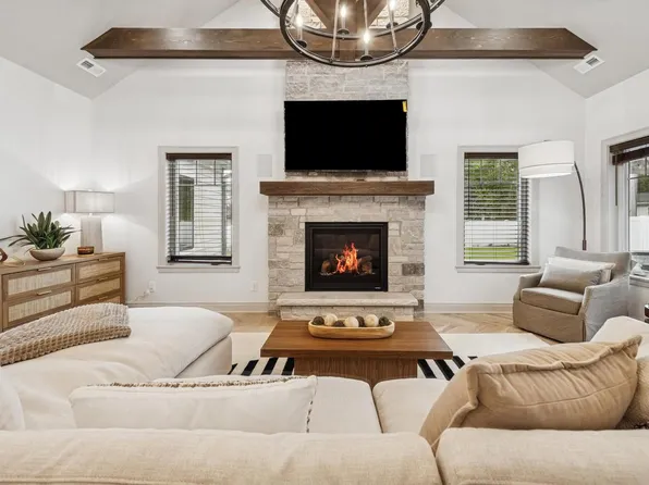 3134 East DRIVE, Lake Geneva, WI 53147