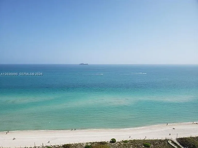 2555 Collins Ave #2207 — Photo 29