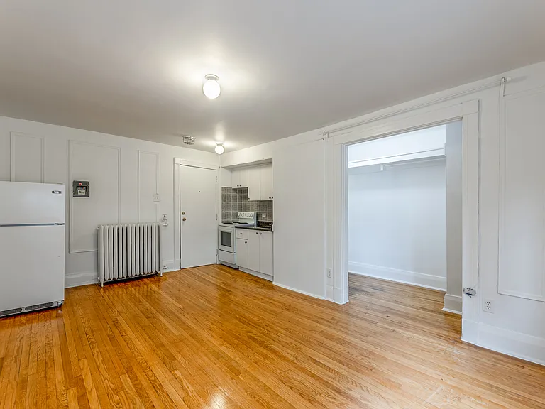 1 Homewood Ave — Photo 23