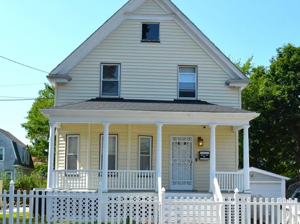 35 Ruskindale Rd, Boston, MA 02136
