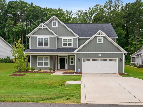 325 Olde Liberty Dr, Youngsville, NC 27596