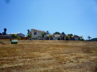 29763 Reza Ct, Vista, CA 92084