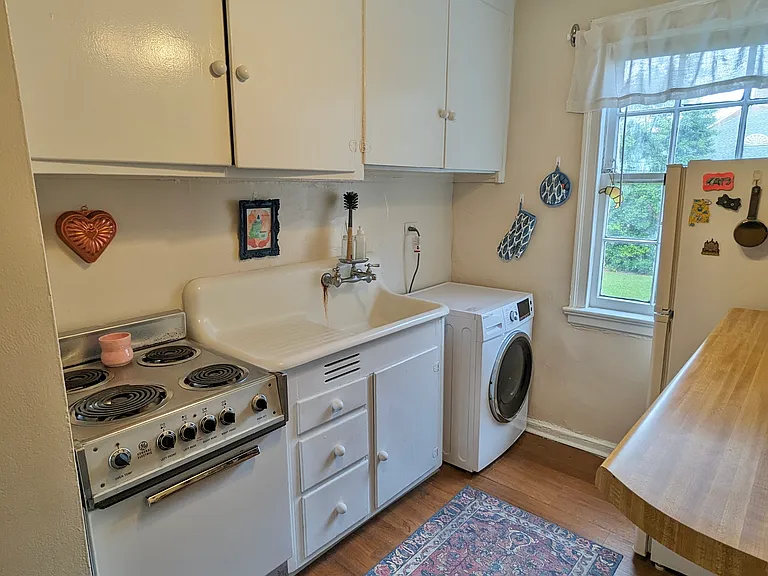 2851 Thornhill Rd #111B — Photo 5