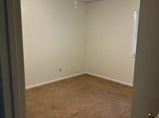 255 S Durkin Dr APT 12, Springfield, IL 62704