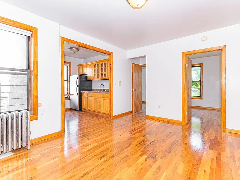 322 Rodney St #33 — Photo 1