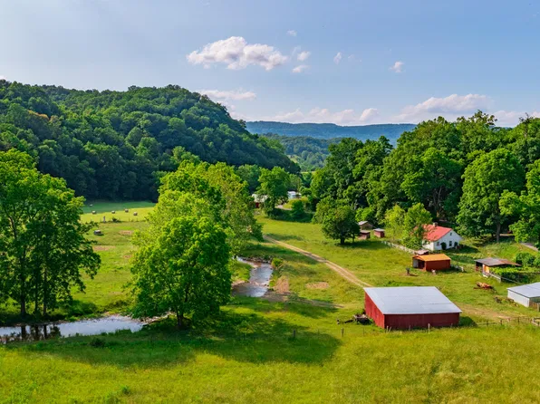 960 Fullen Rd, Union, WV 24983