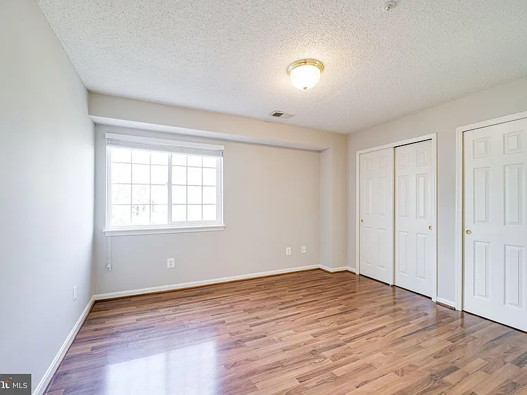 7012 Irwell Ln #14E — Photo 21