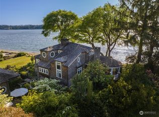 7241 Lighthouse Ln NE, Olympia, WA
