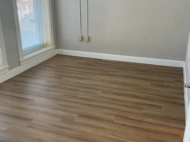 Drake Hotel Apartments — Photo 20