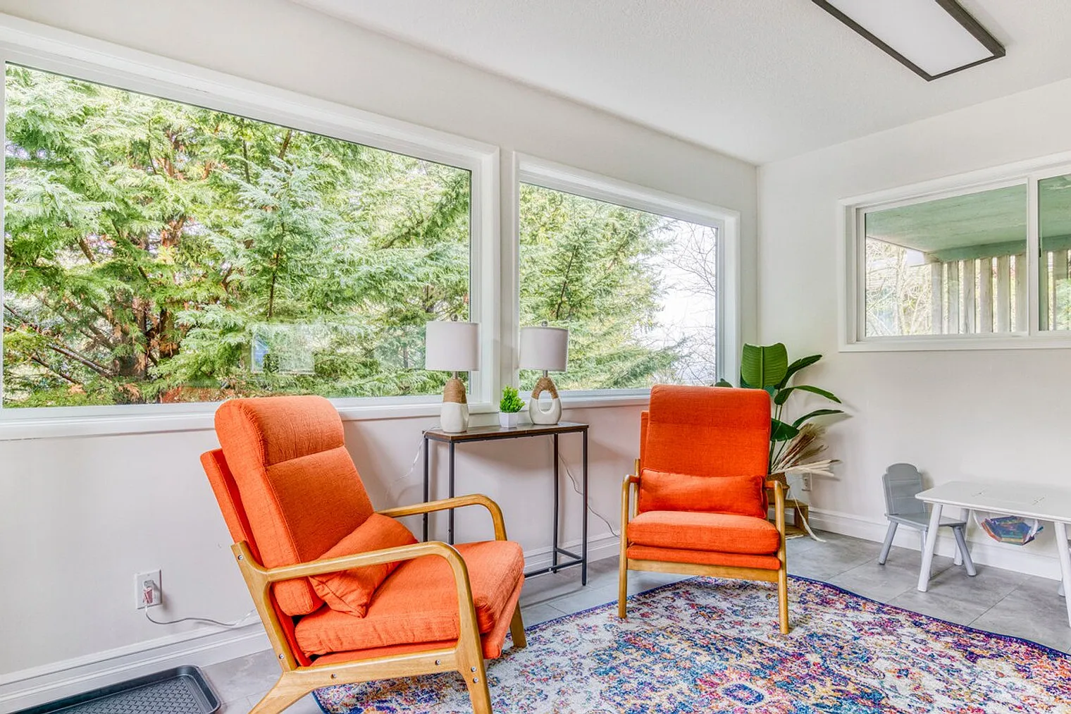 5 bed, 3.0 bath, $9,604 — Photo 4
