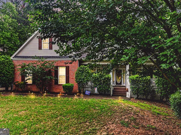 123 W Castle View Dr, Braselton, GA 30517