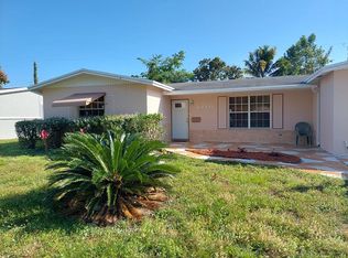 4460 NW 24th St, Lauderhill, FL 33313