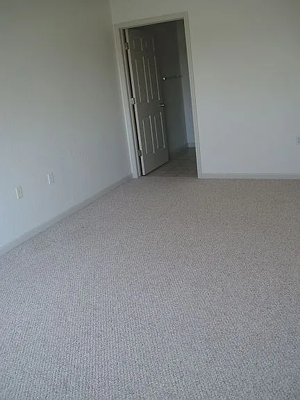 811 S Irish Rd #6 — Photo 8
