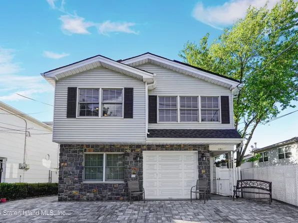 141 Charleston Ave, Staten Island, NY 10309