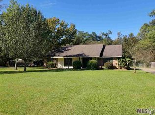 12933 Bridlewood Dr, Greenwell Springs, LA 70739