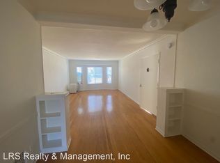 947 Alandele Ave, Los Angeles, CA 90036