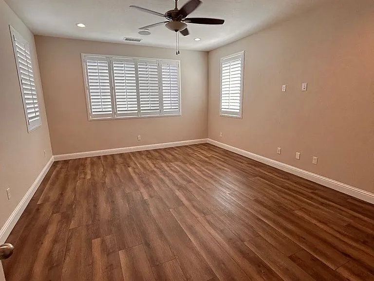 1821 W Corvina Ave — Photo 21