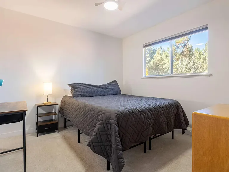 10990 Palisades Dr — Photo 12
