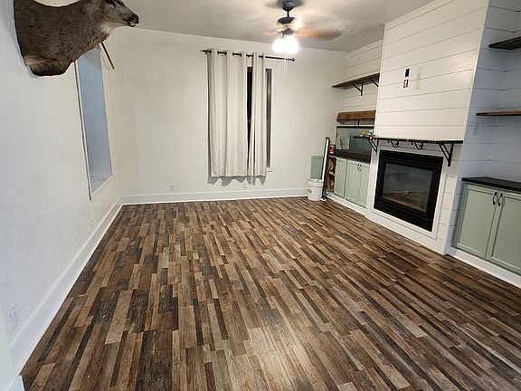 4th image of 320 S State St