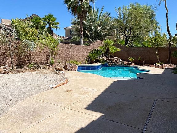 4th image of 62 Contrada Fiore Dr #N