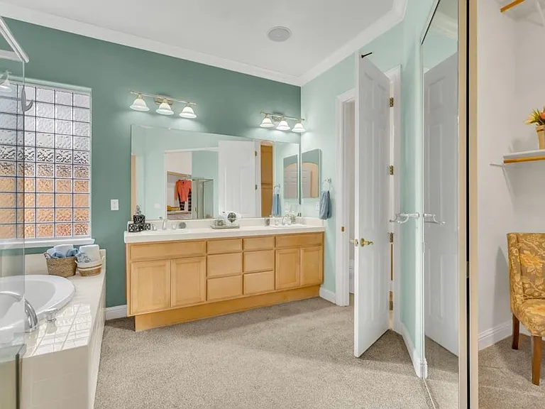 1281 Lorden Ct — Photo 32