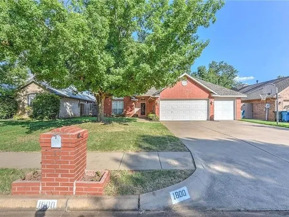 1800 Craig Blvd, Edmond, OK 73003