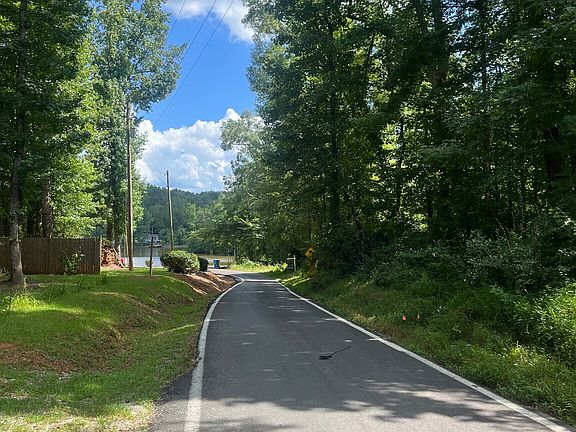 3rd image of 0 Southern Shores Rd