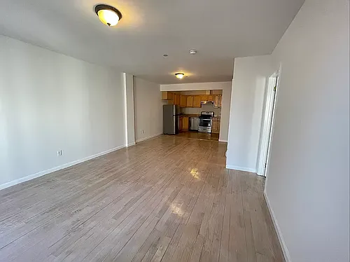 11-43 45th Ave #3R Photo 1