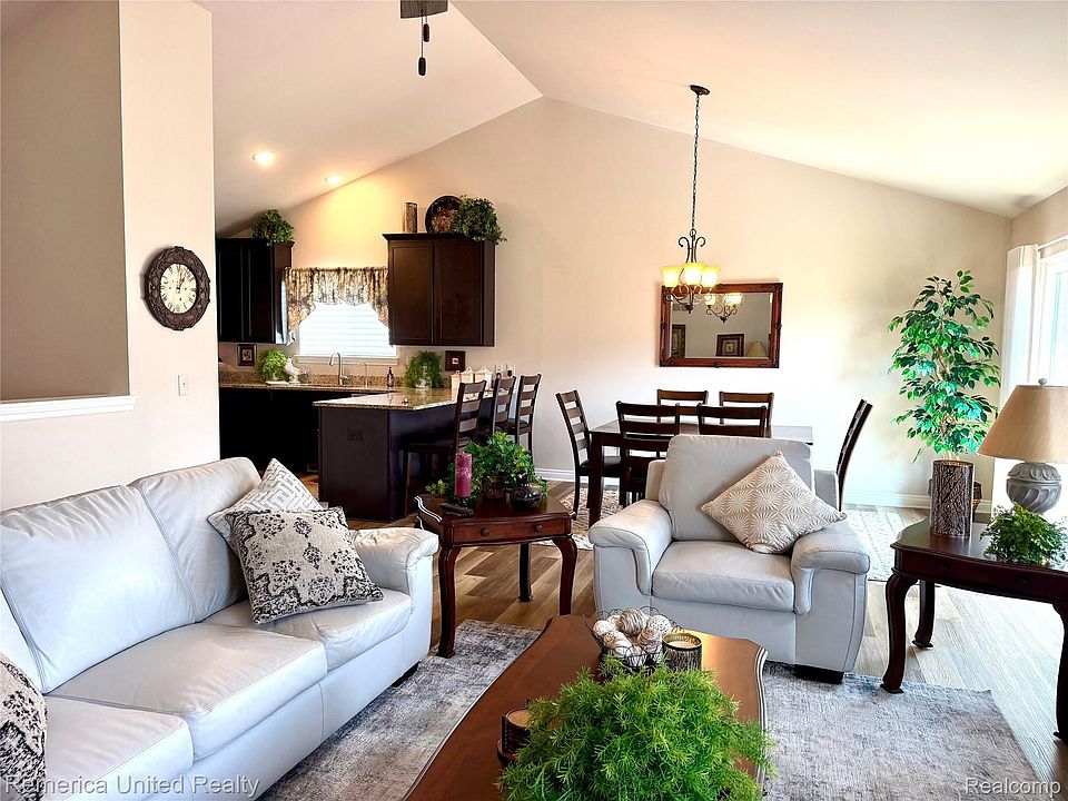 952 Preserve Ln, photo 4