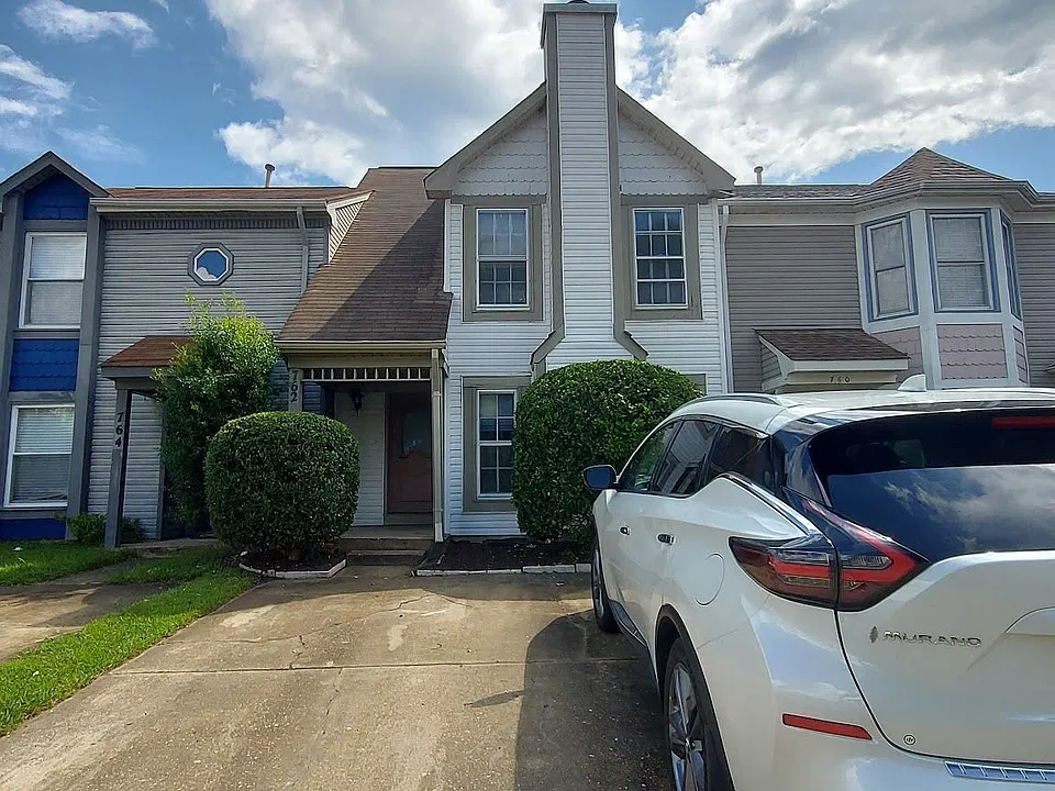 762 Goodard Dr